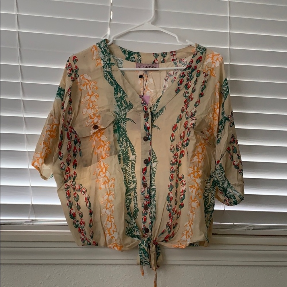 Alohiwai Ta’ahine Top one Size NWT